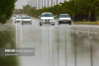 بارش رگباری و وزش شدید باد در ۱۷ استان / آماده‌باش هلال‌احمر