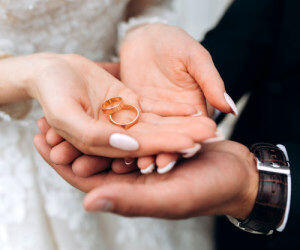 چند نکته کنکوری درباره خرید حلقه نامزدی و ازدواج | چند نکته ساده درباره خرید حلقه که ازش غافلیم!