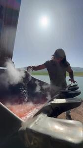 علت پختن غذا در ماشین سنگین بوکت + فیلم
