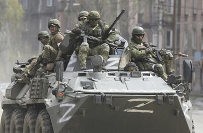 استقرار ده ها هزار نیروی نظامی روسیه در اطراف شهر راهبردی اوکراین