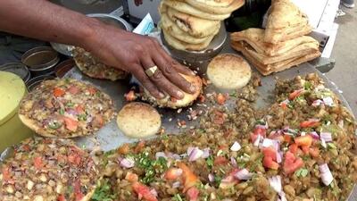 حرکت زشت یک نانوا در هند برای جذب بیشتر توریست !