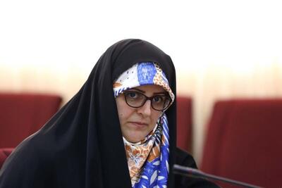 کاظمی‌پور: باید کرامت زن مسلمان ایرانی حفظ شود