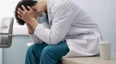 احساس بی‌پناهی میان پزشکان جوان؛ خودکشی آن‌ها ربطی به بیماری‌های روحی ندارد - مردم سالاری آنلاین