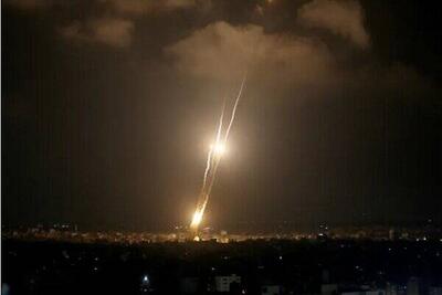 فیلم/حملات راکتی به شهرک‌های صهیونیستی اطراف غزه