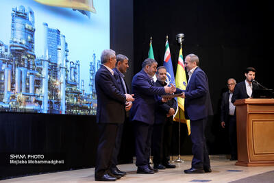 قدردانی رئیس ستادکل نیروهای مسلح از مدیرعامل شرکت ملی گاز ایران