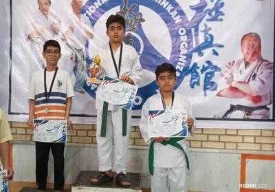 حضور 200 ورزشکار در مسابقات قهرمانی کاراته بوشهر - تسنیم