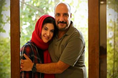 (عکس) تصویری جدید از امیر جعفری و همسرش ریما رامین فر  همای سریال پایتخت  در یک جیگرکی
