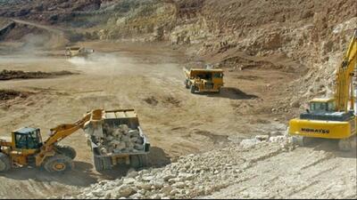۱۸ معدن در استان سمنان مواد استخراجی را فرآوری می‌کنند