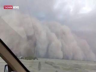 طوفان تندری آخرالزمانی در جاده سبزوار - شاهرود+ویدئو