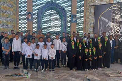 جشنواره تئاتر بچه‌های مسجد در زادگاه وحشی بافقی افتتاح شد