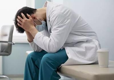 رئیس سازمان نظام پزشکی: فشار کاری زیاد نقش مهمی در خودکشی پزشکان دارد | رویداد24