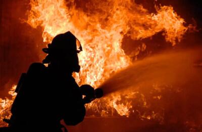 آتش‌سوزی در سوله‌ های مدیران خودرو | رویداد24
