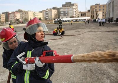 نخستین بانوان آتش‌نشان خاورمیانه بازنشسته شدند - تسنیم