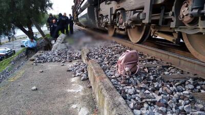 فوت مادر باردار و دخترش در برخورد با قطار