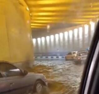 جاری شدن سیلاب در مشهد و شهرهای خراسان رضوی