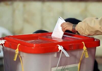 صف اخذ رأی در حوزه‌های انتخابیه شهرری ‌