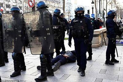 تیراندازی به دو افسر پلیس در پاریس | ویدئو