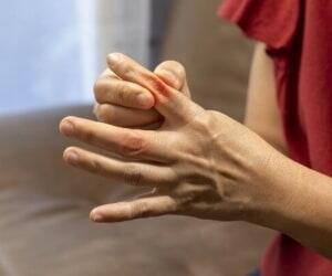 ورم انگشت ها میتونه خطرناک باشه؟