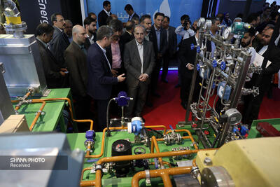 بازدید مدیرعامل شرکت ملی گاز ایران از بیست‌وهشتمین نمایشگاه بین‌المللی نفت