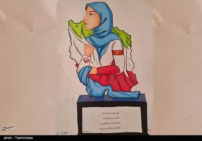 رونمایی از نقاشی تندیس 13 با حضور خدام رضوی در اشکذر-یزد- عکس صفحه استان تسنیم | Tasnim