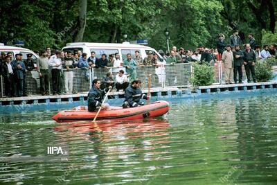 تصاویر کمتر دیده شده از حادثه دریاچه پارک شهر در سال ۸۱
