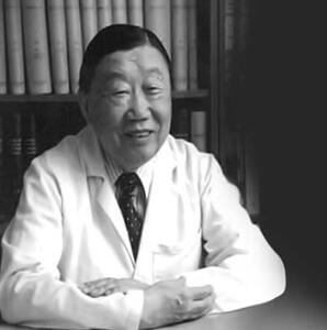 توصیه پزشک ژاپنی وونگ که در هیچ چارچوبی نمی گنجد! | سخنرانی یک پزشک ژاپنی که جنجالی شد