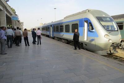 زمان تدوین برنامه عملیاتی راه آهن سریع السیر تهران – مشهد اعلام شد