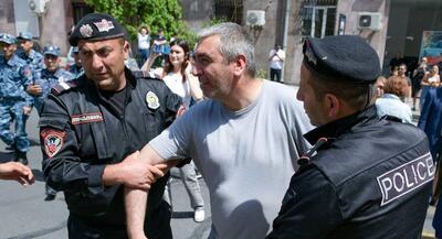 پلیس ارمنستان ۴۱ نفر را در اعتراض به امتیازات مرزی به جمهوری آذربایجان دستگیر کرد