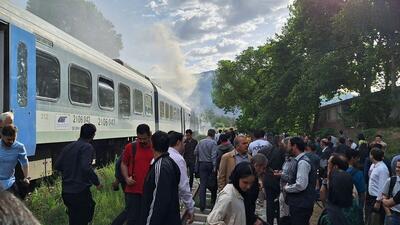 جزئیات حادثه آتش سوزی ریل‌باس هشتگرد به تهران (فیلم)