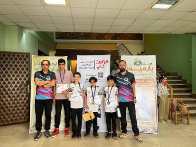 چهار مدال رهاورد اسکواش بازان استان در مسابقات کشوری
