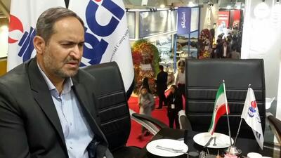 رئیس سازمان بسیج کارگران و کارخانجات کشور از غرفه های شرکت پالایش نفت تبریز بازدید کرد