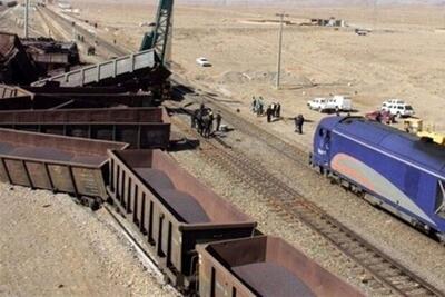 مسدود شدن راه آهن سراسری تهران - جنوب در محدوده لرستان