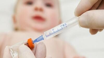 تزریق اولین واکسن «پنوموکوک» و «روتاویروس» در آبادان