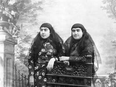 تنها دختر ناصرالدین شاه قاجار که تا دهه شصت زنده بود و انقلاب اسلامی را دید! + تصاویر / ثبت جالب نام پدر در سامانه بهشت زهرا!