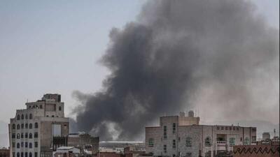 حمله جنگنده‌ های آمریکایی-انگلیسی به فرودگاه یمن
