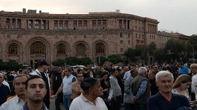 ادامه تظاهرات در ارمنستان: ۱۱۳ تن بازداشت شدند