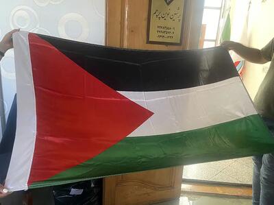 پرچم فلسطین در دستان فردریک دهم پادشاه دانمارک!+ فیلم