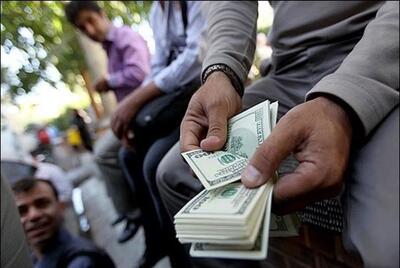 پرسه دلار  در کف کانال ۵۹ هزار تومانی | اقتصاد24