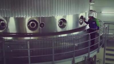 (ویدئو) چگونه صدها تن چغندر در کارخانه به شکر و قند تبدیل می شود؟