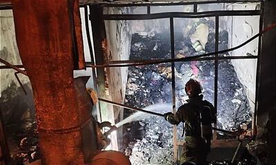نجات یک مرد از آتش خانه متروکه در شرق تهران