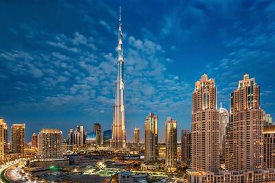 قیمت شوکه کننده آپارتمان 200 متری در برج خلیفه دبی - کاماپرس