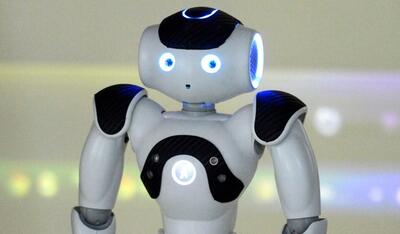 مهد کودکی در سوئیس یک ربات را به عنوان دستیار به خدمت گرفت