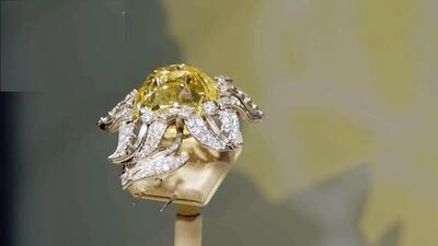 (ویدئو) حراج الماس زرد صد قیراطی ۶ میلیون دلاری در سوئیس