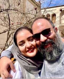 تصویری عاشقانه از ماه عسل نرگس محمدی و همسرش علی اوجی در خارج از ایران/ ایشالا به پای هم پیر بشین!