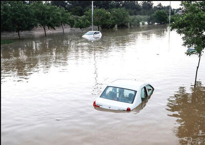 سیلاب وحشتناک در خیابان‌های مشهد