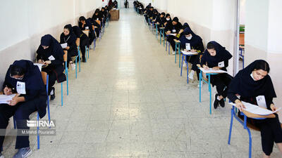 دانش‌آموزان بدون کارت امتحان نهایی با شناسنامه در جلسه حاضر شوند