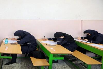 استقرار میز پاسخگویی امتحانات نهایی در ادارات آموزش و پرورش تهران - اندیشه قرن