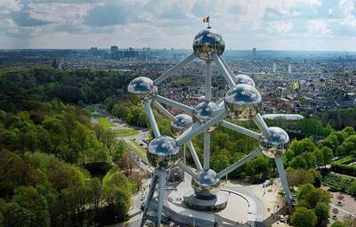 اتومیوم بلژیک، از عجیب‌ترین معماری‌های جهان - چیدانه