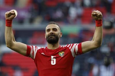 مدافع اردنی از دو باشگاه ایرانی و ترکیه‌ای پیشنهاد دارد