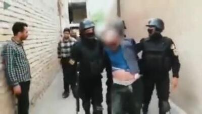 نجات پیرزن ۷۳ ساله از دست یک گروگانگیر در اصفهان به دست پلیس